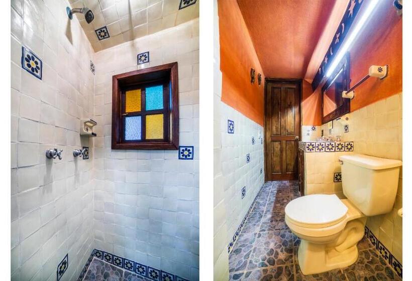 חדר סופריור, El Mineral