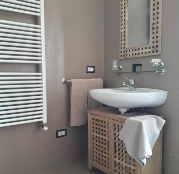 اتاق خانوادگی, Equirelais