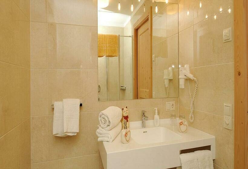 اتاق کلاسیک, Rosslaufhof