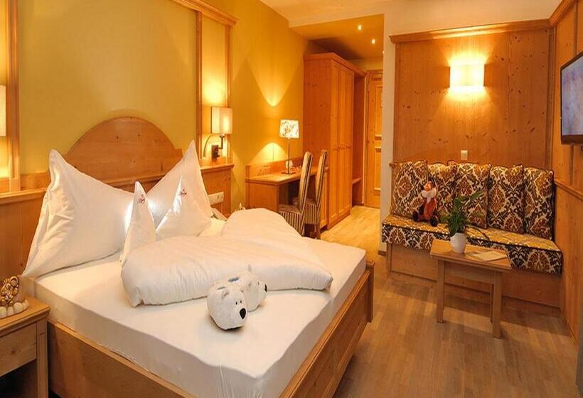 اتاق سوپریور, Rosslaufhof