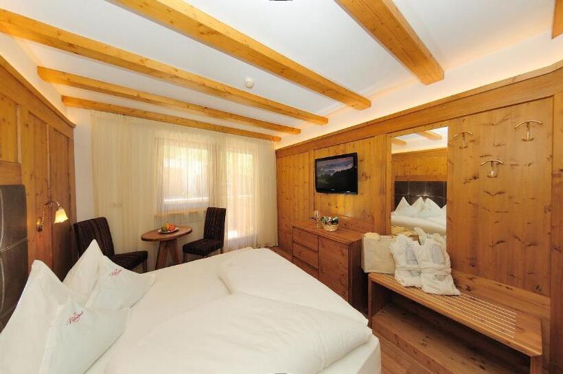 اتاق استاندارد با بالکن, Rosslaufhof