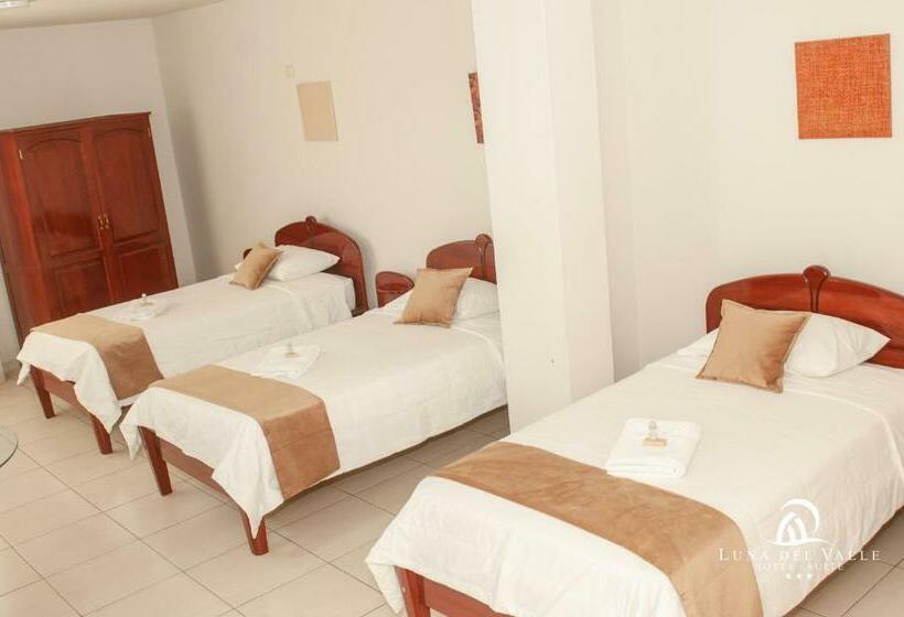 اتاق استاندارد سه نفره, Suite Luna Del Valle