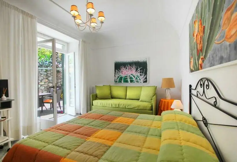 اتاق استاندارد با تراس و چشم‌انداز دریا, Casa Augusto B&b