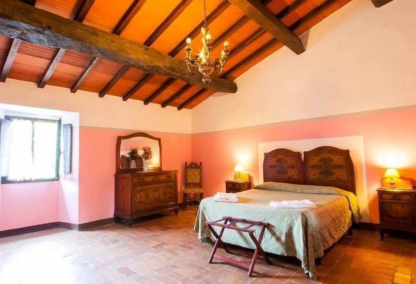 דירת שלושה חדרים, Fattoria Il Lago