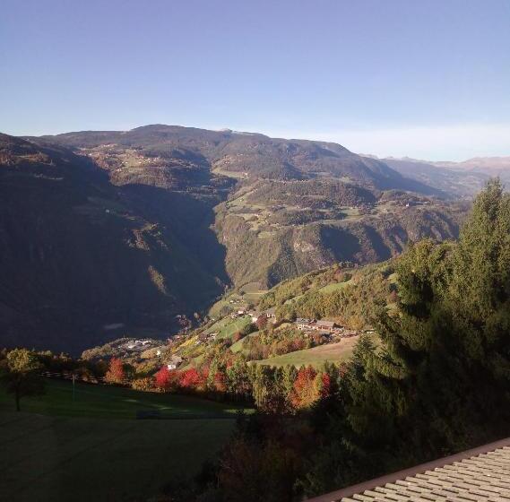 标准间带山景, Pension Fellis