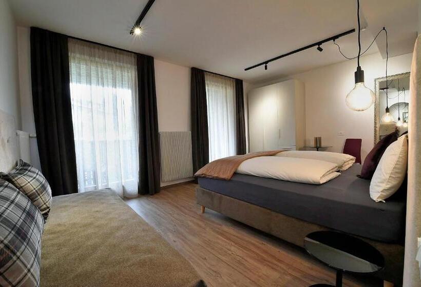 标准房带园景, Pension Fellis