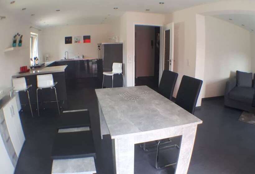 דירת חדר דלוקס, Haus Heidelberg