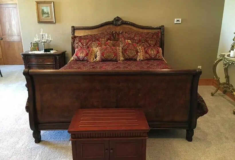 デラックススイート, Attwood House Bed And Breakfast Near Manhattan, Ks