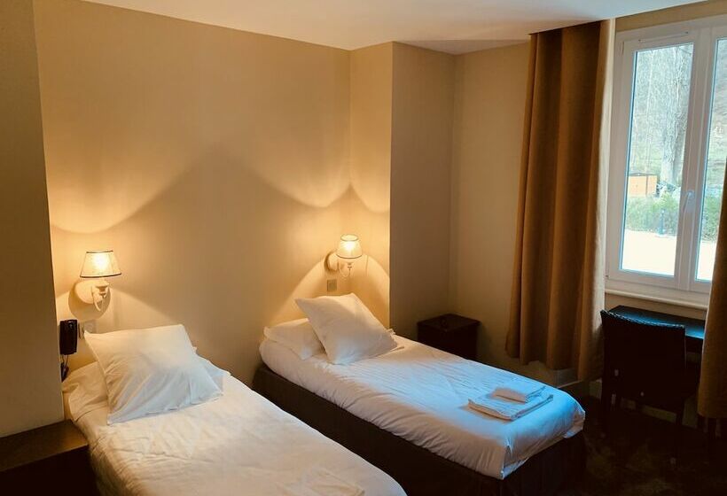 Номер Стандарт, Hôtel Restaurant Le Repère