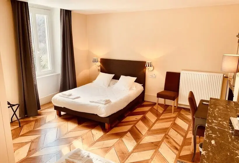 スタンダード４人部屋, Hôtel Restaurant Le Repère