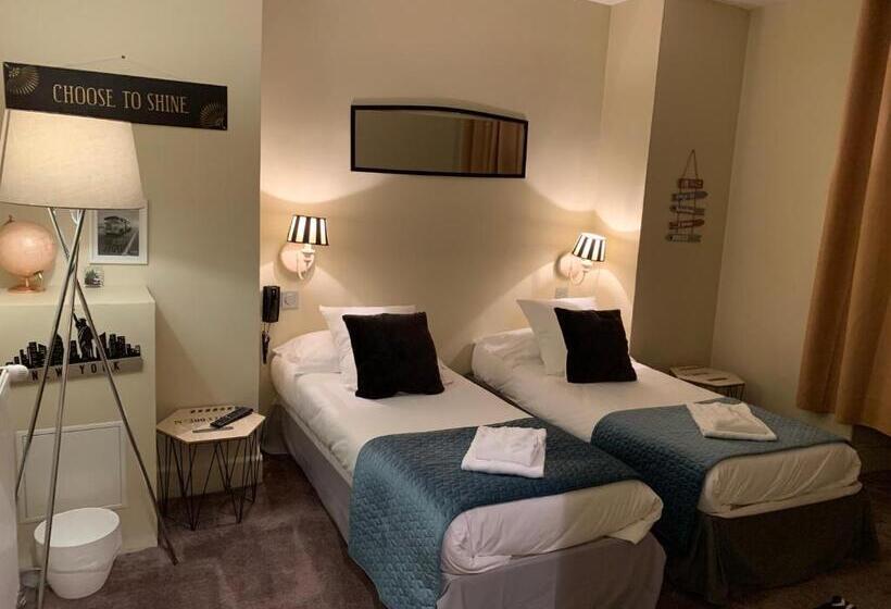 Номер Стандарт, Hôtel Restaurant Le Repère