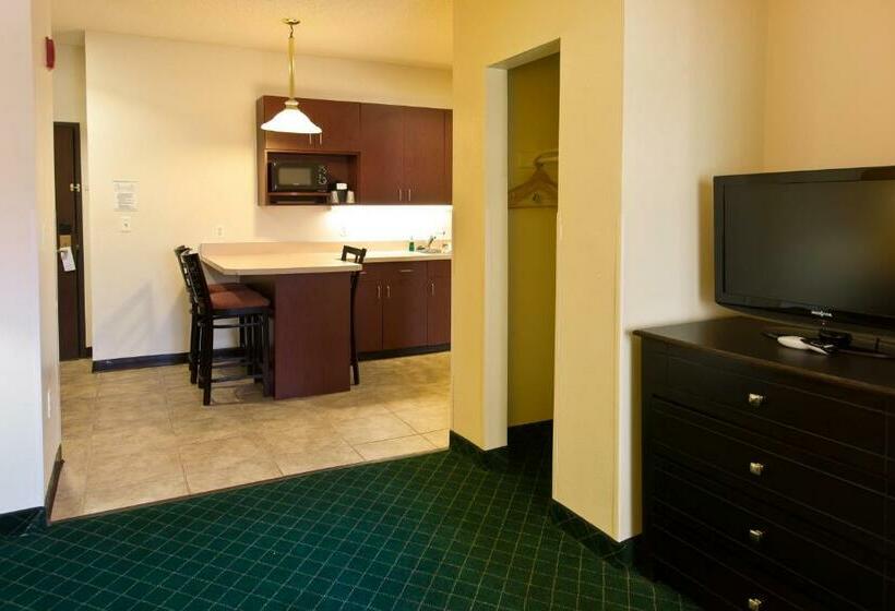 스위트, Landmark Inn Fort Irwin