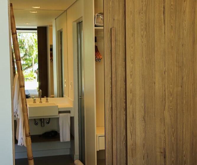 Номер Deluxe Вид на Море, Wyndham Ilhabela Casa Di Sirena