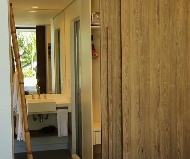オーシャンビューデラックスルーム, Wyndham Ilhabela Casa Di Sirena