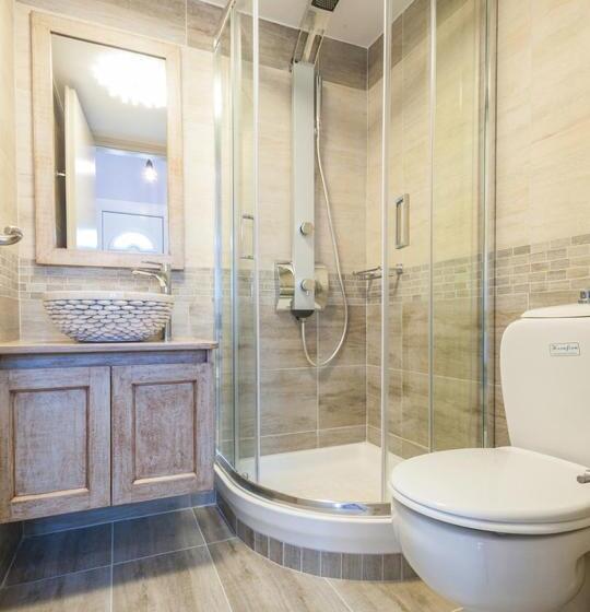 海の見える1ベッドルームアパートメント, Iliovasilema