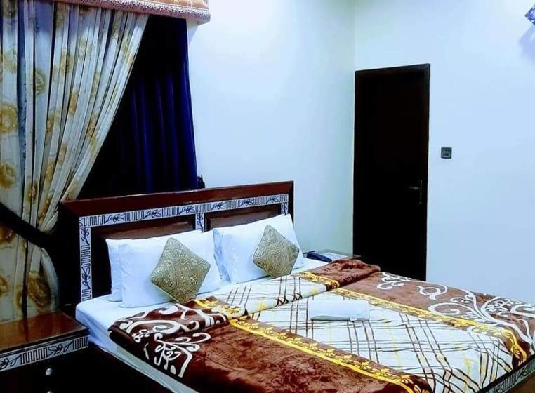 اتاق لوکس, Galaxy Inn Guest House