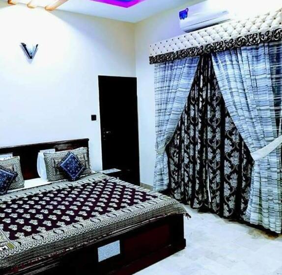 اتاق لوکس, Galaxy Inn Guest House