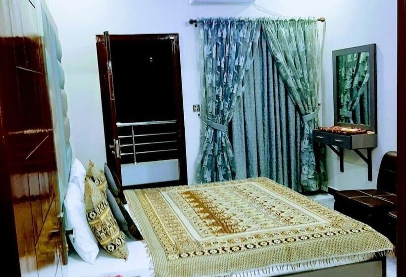 اتاق لوکس, Galaxy Inn Guest House