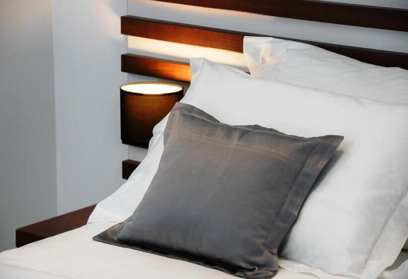 غرفة قياسية ثلاثية, Prima Luxury Rooms