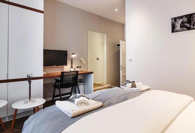 غرفة قياسية سرير كينج, Prima Luxury Rooms