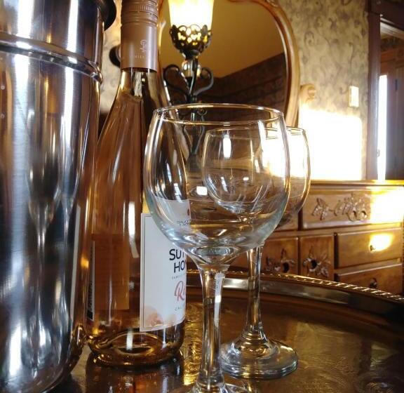 جناح ديلوكس سرير كينج, The Thayer