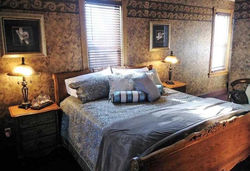 جناح ديلوكس سرير كينج, The Thayer