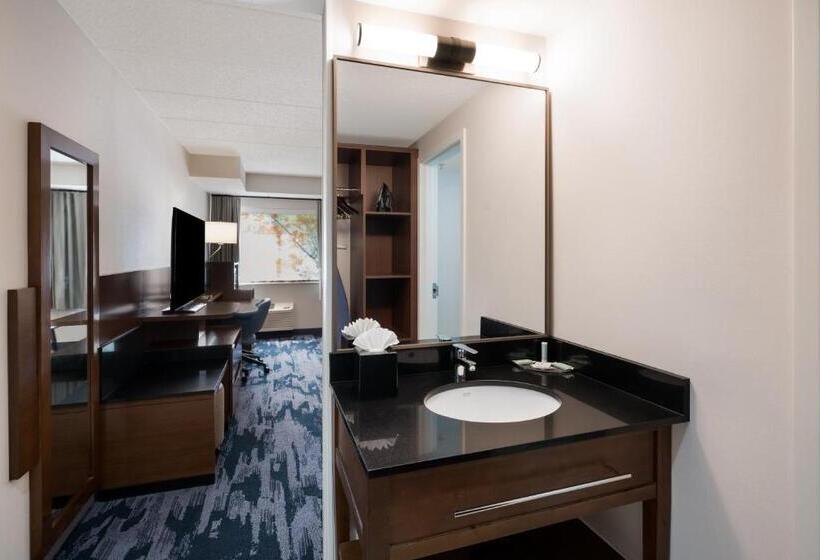 חדר סטנדרט עם מיטת קינג, Fairfield Inn Boston Tewksbury/andover