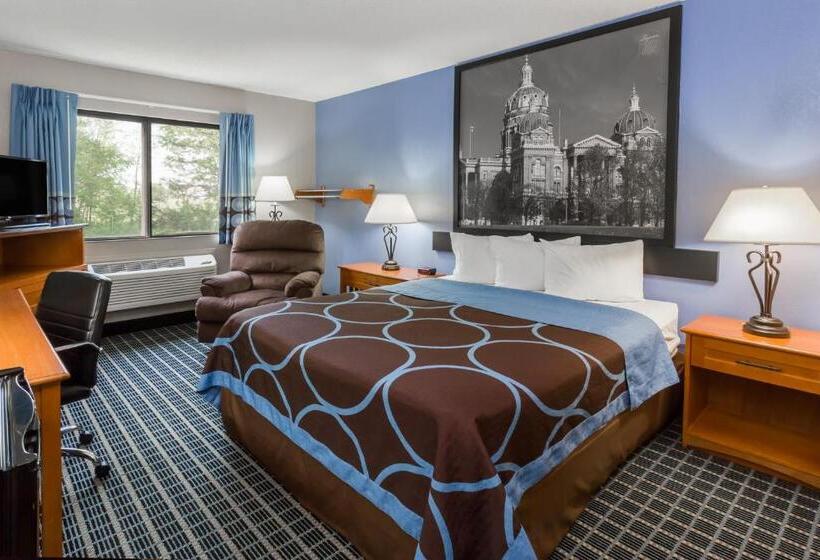 Номер Стандарт Адаптированный для Инвалидов, Super 8 By Wyndham Iowa City/coralville