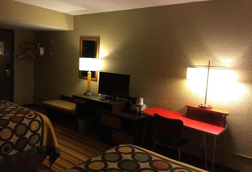 ２ダブルベッドのスタンダードルーム, Super 8 By Wyndham Redfield