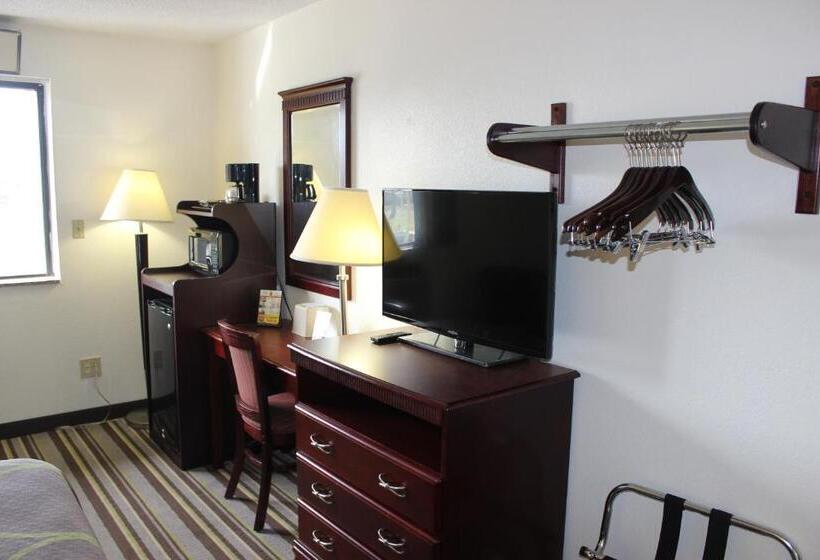 Номер Стандарт, Super 8 By Wyndham Tuscaloosa