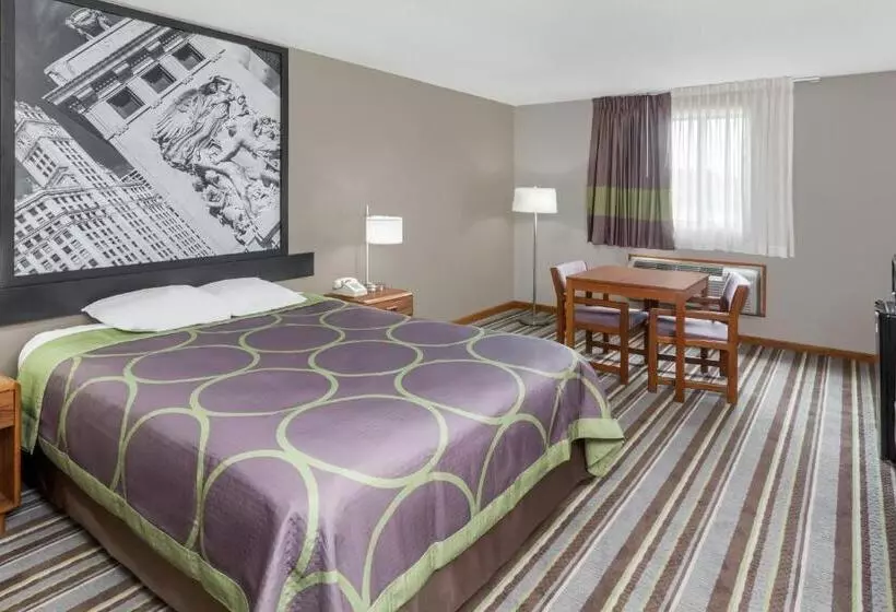 Standard-huone, Super 8 By Wyndham Watseka