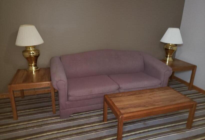 带大床的复式套间, Super 8 By Wyndham Watseka