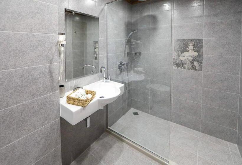 Pokój Comfort, Leshten