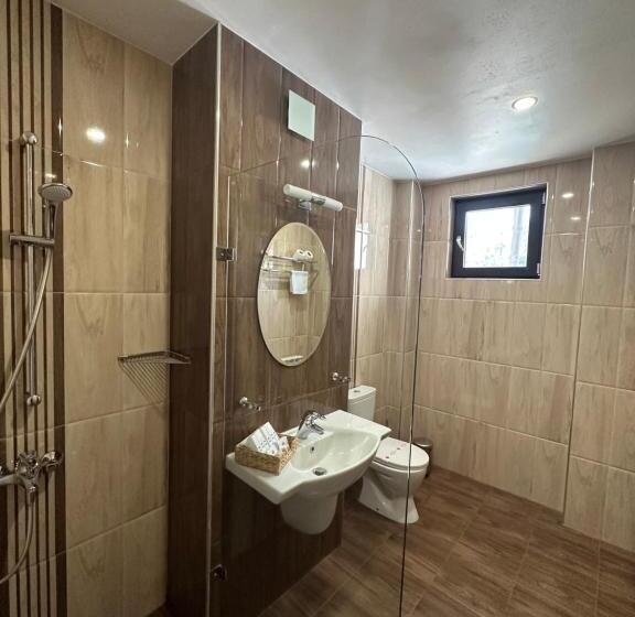 Pokój Czteroosobowy Standard, Leshten