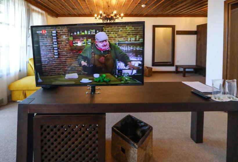 Studio Comfort, Leshten