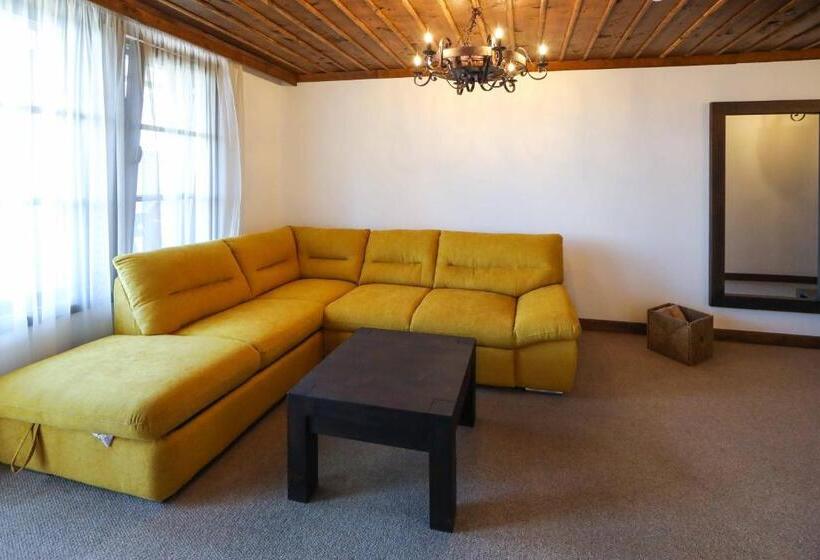 Studio Comfort, Leshten