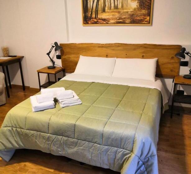 اتاق لوکس با چشمانداز باغ, B&b Ca Restom