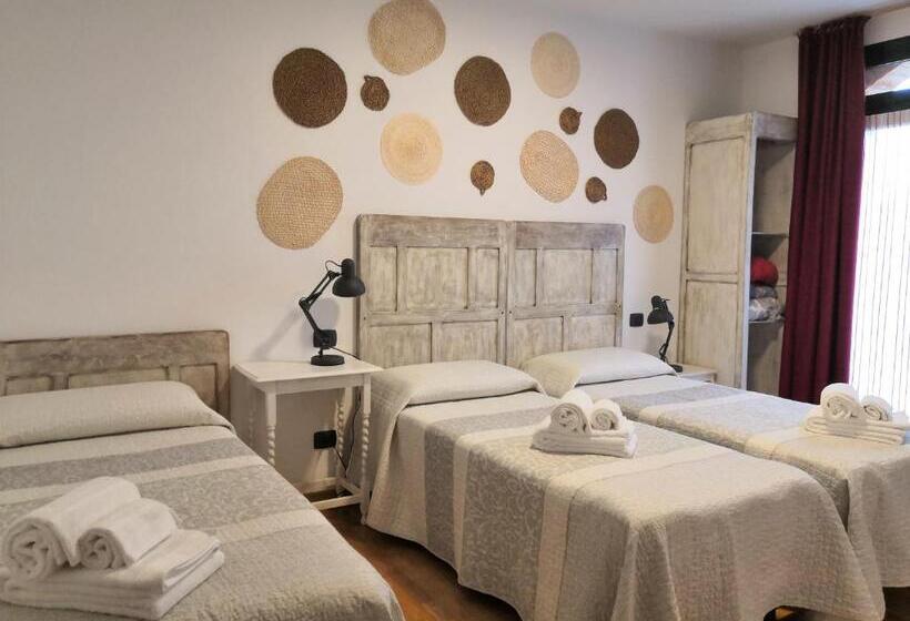 اتاق خانوادگی, B&b Ca Restom