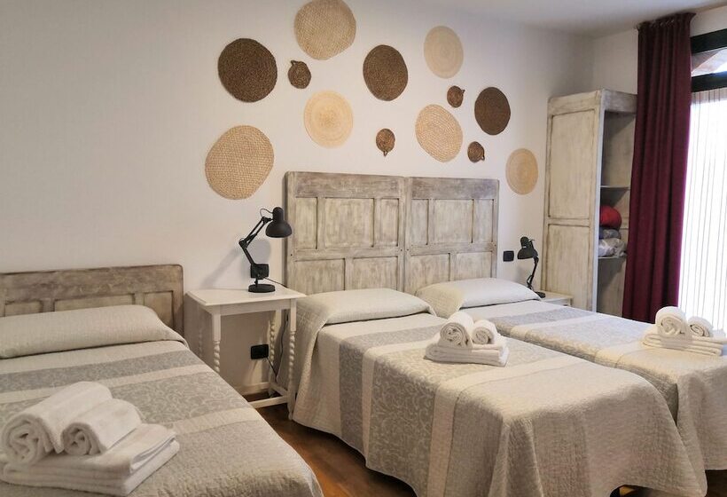 اتاق خانوادگی, B&b Ca Restom