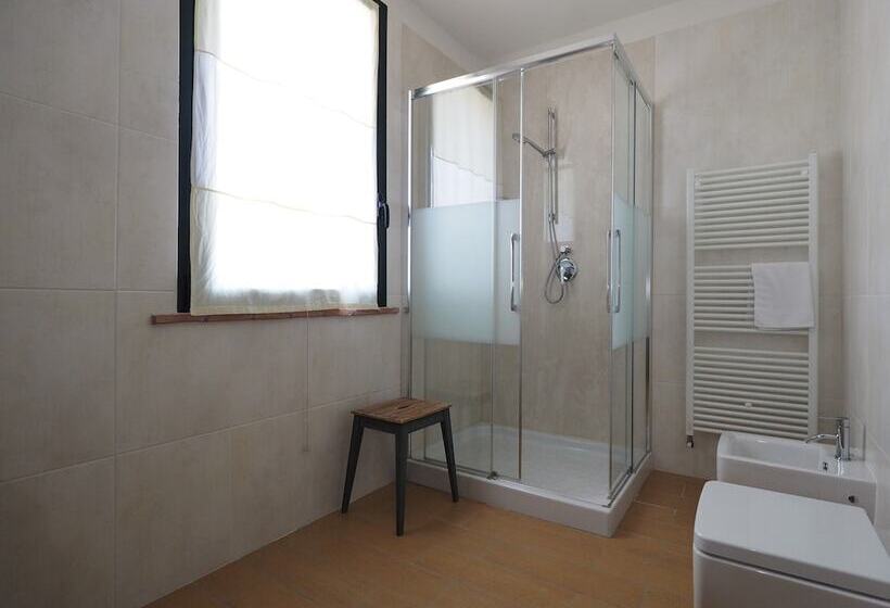 اتاق خانوادگی, B&b Ca Restom