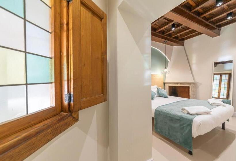 StandaardKamer, Campo De' Fiori 34