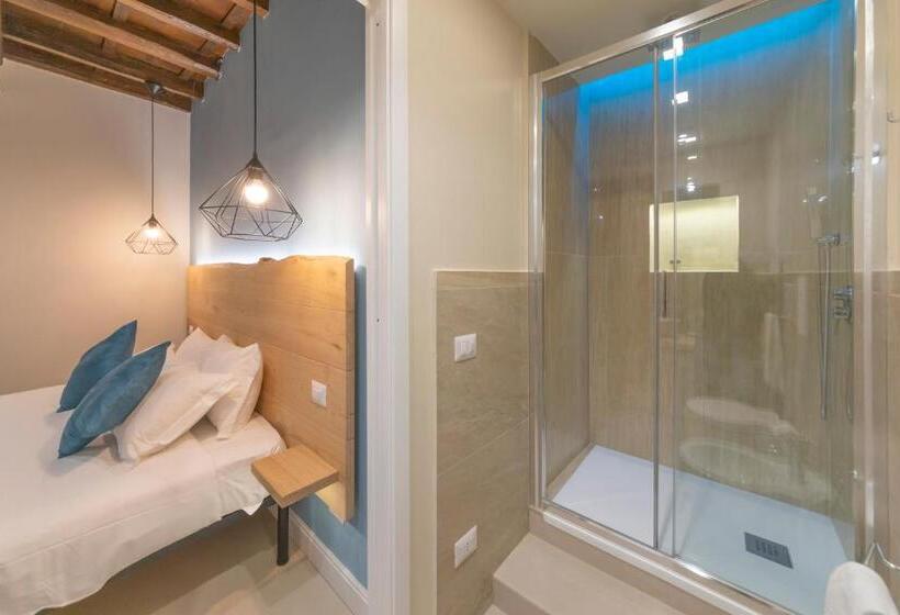 Camera Superiore, Campo De' Fiori 34