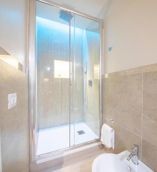 Camera Quadrupla Classica, Campo De' Fiori 34