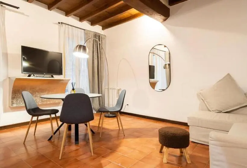 Appartamento 1 Camera da Letto, Campo De' Fiori 34