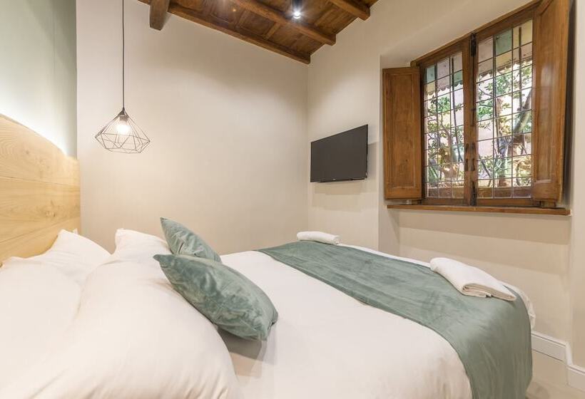 StandaardKamer, Campo De' Fiori 34