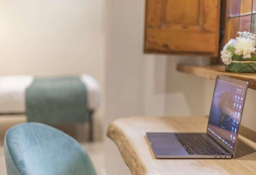 StandaardKamer, Campo De' Fiori 34