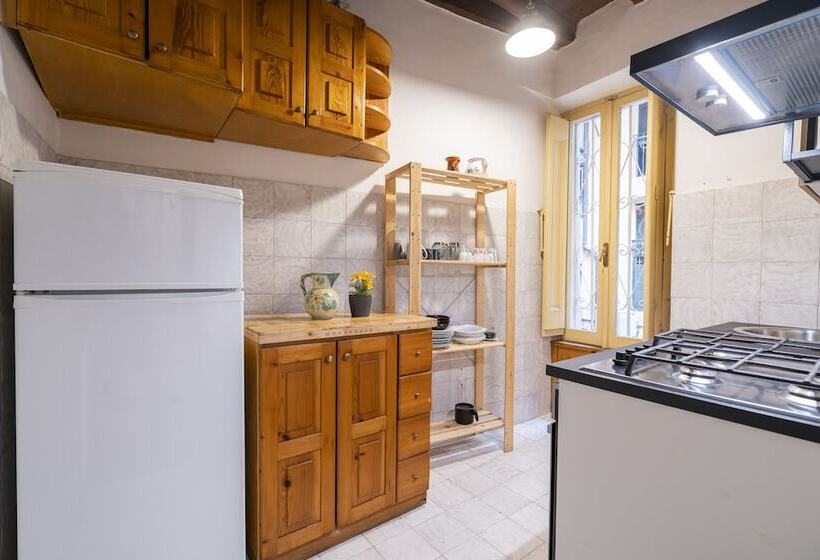 Appartamento 1 Camera da Letto, Campo De' Fiori 34