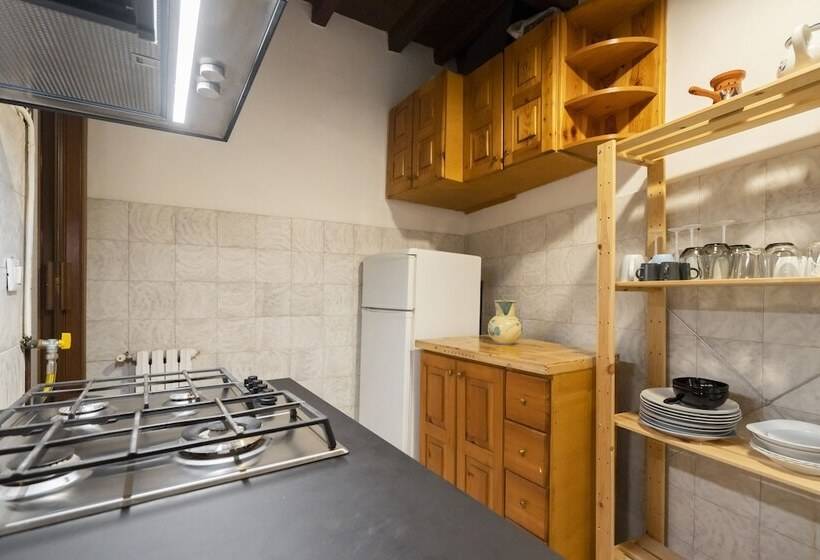 Appartamento 1 Camera da Letto, Campo De' Fiori 34