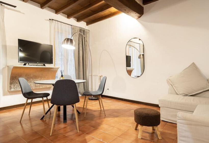 Appartamento 1 Camera da Letto, Campo De' Fiori 34