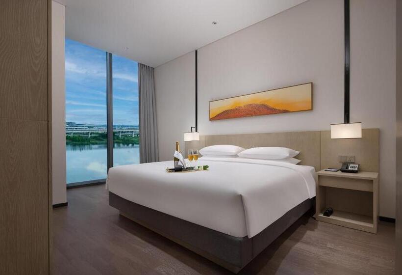 Студио Стандарт Кровать Кинг, Hyatt Place Changsha Airport